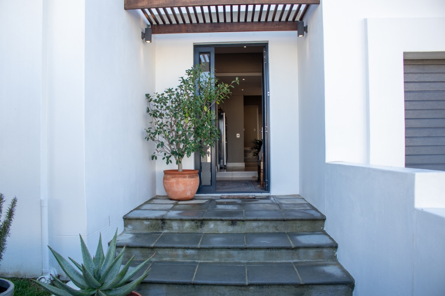 To Let 3 Bedroom Property for Rent in Sitari Country Estate Western Cape